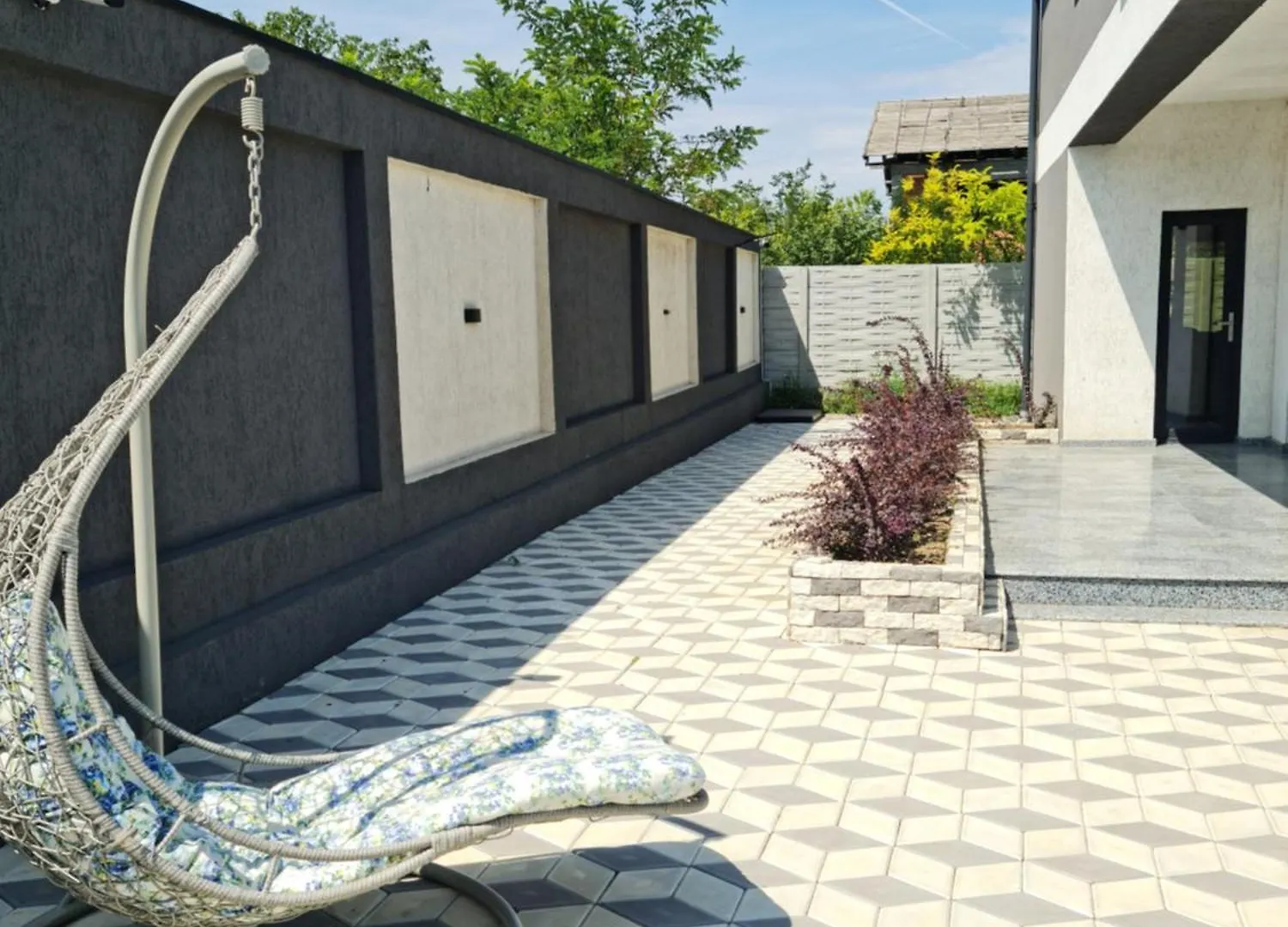 Grey House Villa Bucharest