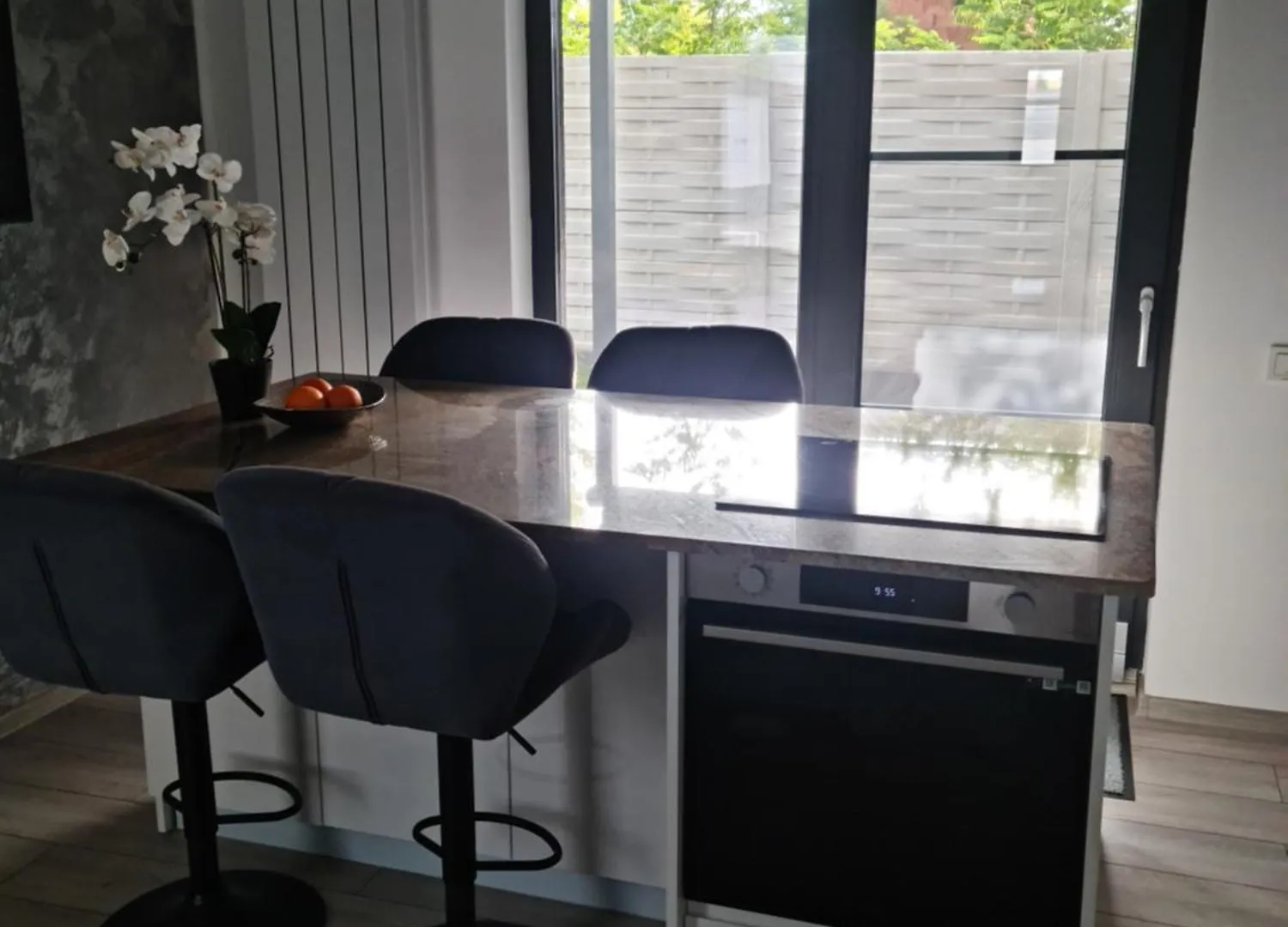 Grey House Villa Bucureşti