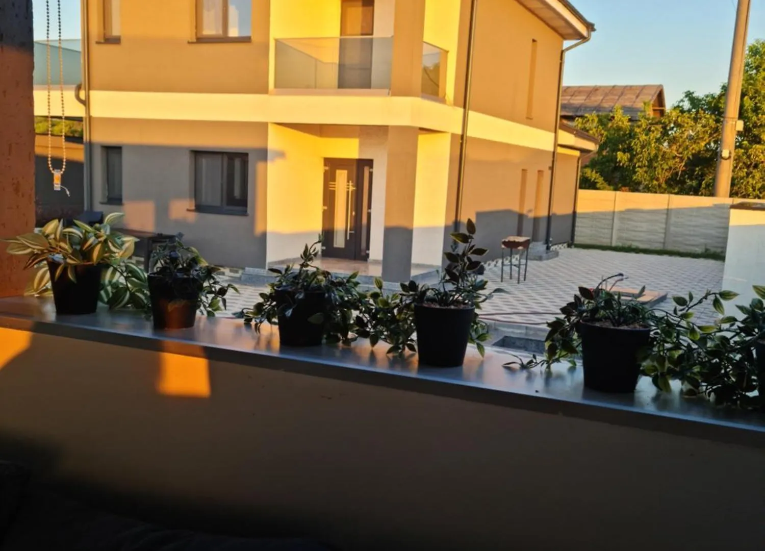 Grey House Villa Bucureşti