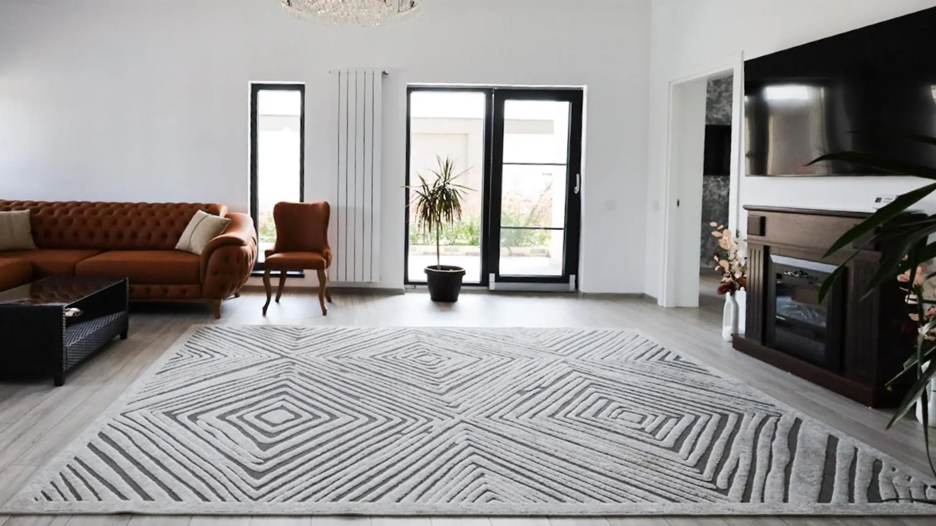Вилла Grey House Бухарест 0*,  Румыния